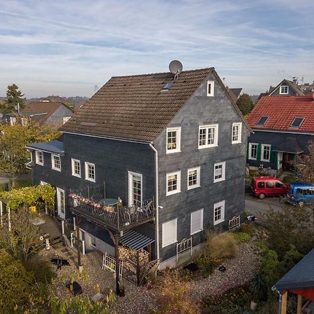 Zum Schieferhaus Appartement Wermelskirchen Buitenkant foto