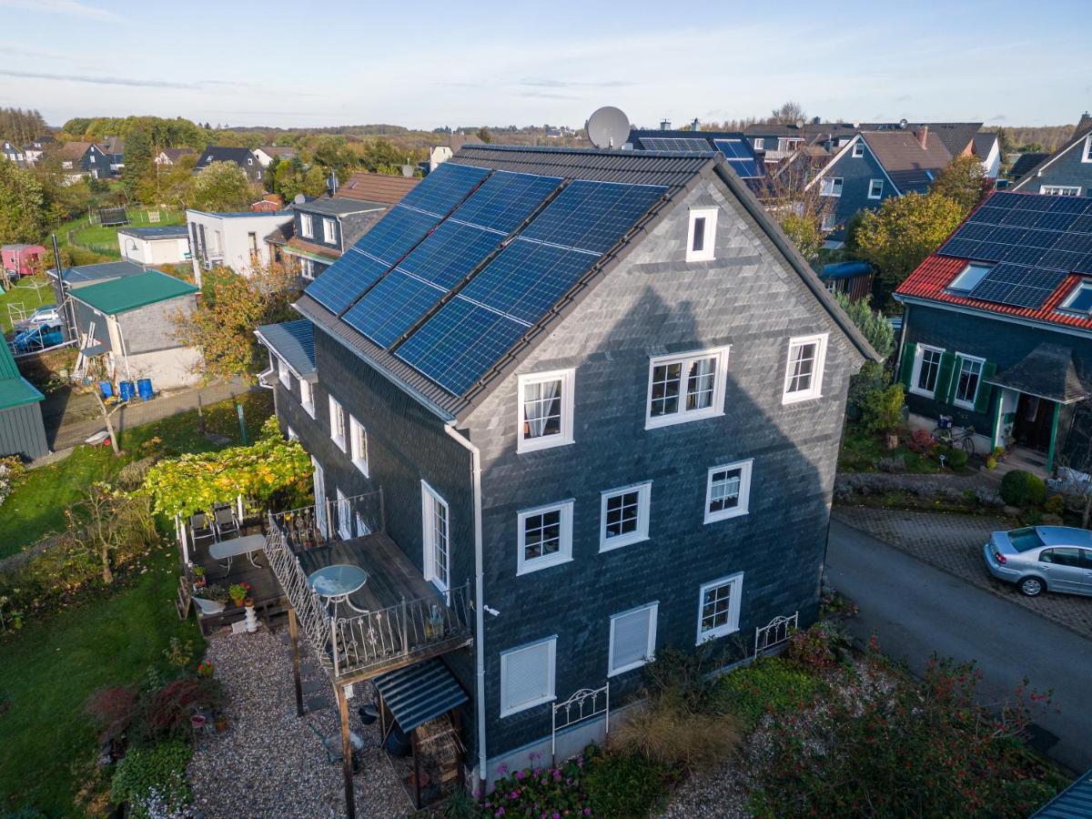 Zum Schieferhaus Appartement Wermelskirchen Buitenkant foto